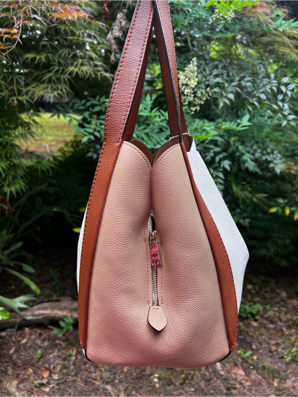 Coach Hadley Hobo in Pebbled Leather Colorblock LIGHTWEIGHT PERFECTION 😎😎😎 NWOT - Picture 6 of 17
